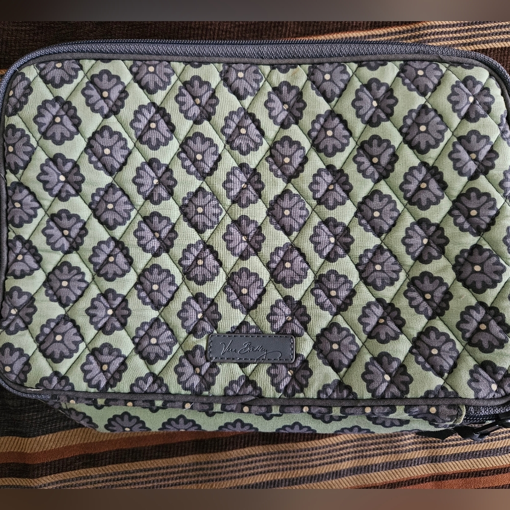 Vera Bradley Large Blush and Brush Cosmetic Bag - Organizer